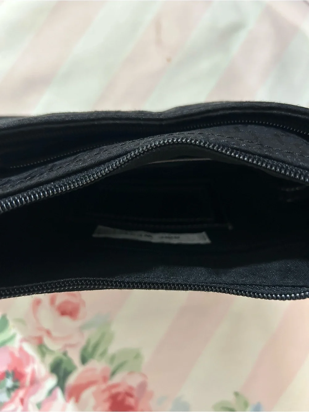 Nine West Black Fabric Shoulder Bag Small Hobo Zip Top Minimalist Y2K Style - Picture 8 of 12